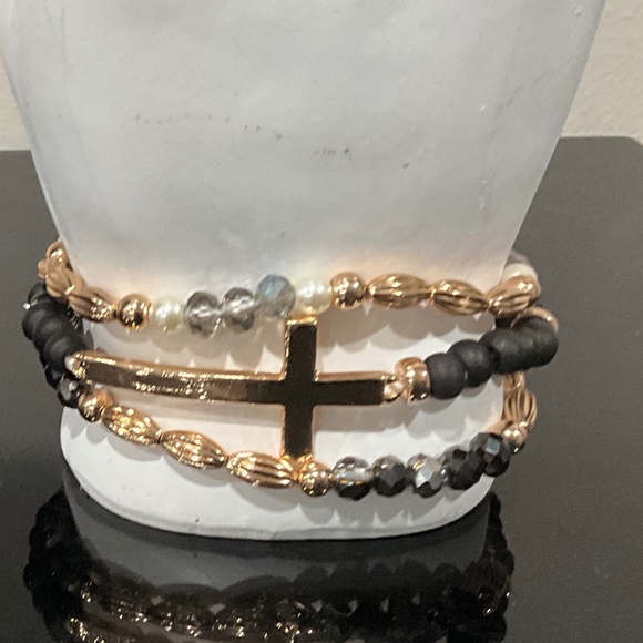 Boho “Wendy “ Stackable Stretchy Bracelet with Gold Cross 4R4B - Picture 3 of 3